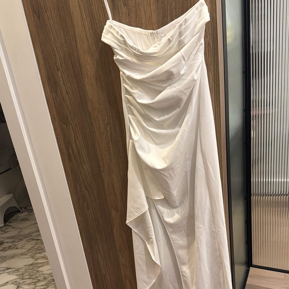 Elegant White Draped Women's Dress